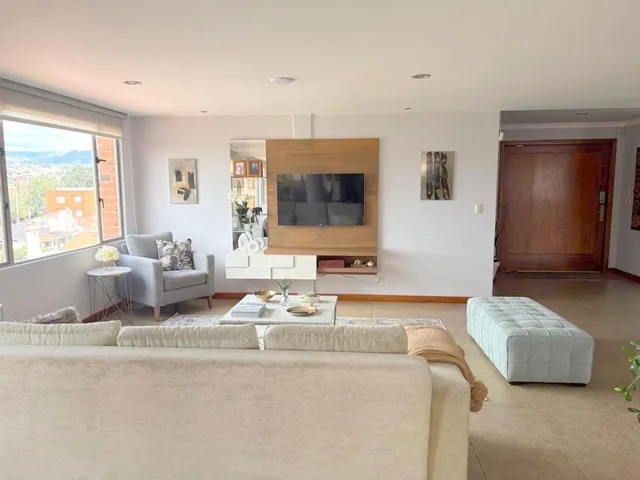 Departamento de Lujo en Venta 246 m² Sector Paseo Tres de Noviembre Cuenca Ec. Azuay — imagen 4