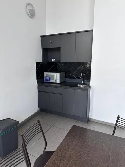 Oficina en Venta 74 m² Edificio Corporativo | Av 6 de Diciembre y Portugal — imagen 5