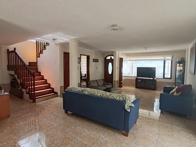 Propiedad de Venta con 2 Casas en San Rafael Ideal Negociio Restaurantes, Centros Infantiles — imagen 3