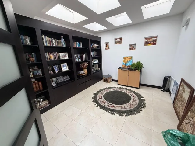 Urbanizacion El Eucalipto Casa de 3d — imagen 2