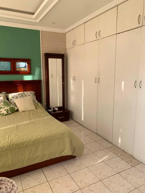 Vendo Hermosa Casa en Conjunto Cerrado, Urbanización San Felipe, Guardiania y Seguridad 24/7, Guayas — imagen 4