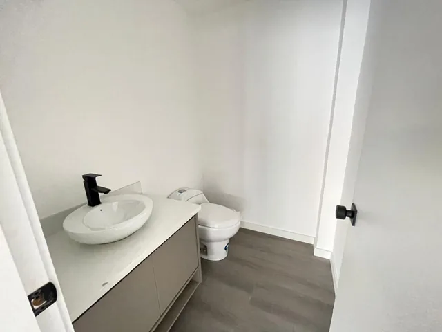 Departamento de Venta en El Sector El Batán de 115 m Mas Patio Privado — imagen 4