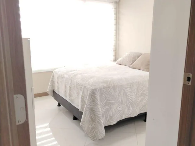 12. - Vendo Departamento en Pacific Plaza - Centro Empresarial Colón, Guayas — imagen 3