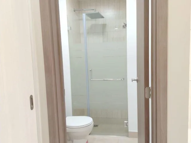 12. - Vendo Departamento en Pacific Plaza - Centro Empresarial Colón, Guayas — imagen 2