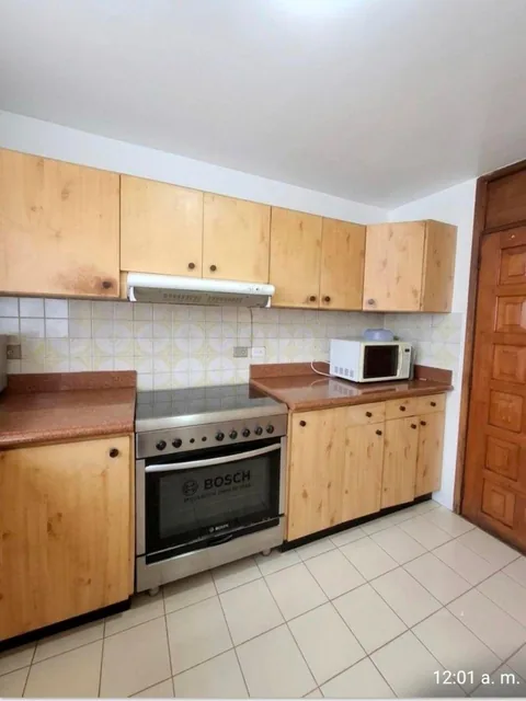 Vendo Casa Rentera – Sector Rumipamba Cerca a Ute y Colegio Sagrados Corazones de Rumipamba — imagen 3