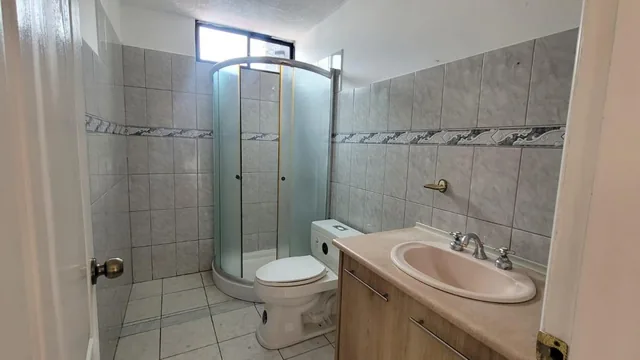 Vendo Departamento 3 Dorm. 130 m² La Gasca, Vista Panorámica. Provincia de Pichincha — imagen 3