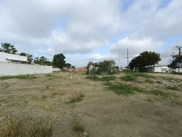 Vendo Terreno Esquinero a Tan Solo 2 Calles de La Playa en La Milina Salinas — imagen 5