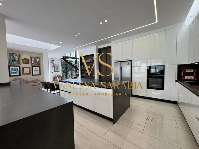 Vendo Casa Estilo Moderno Dentro de Urb. en Tumbaco, Quito - Ecuador. Provincia de Pichincha — imagen 5