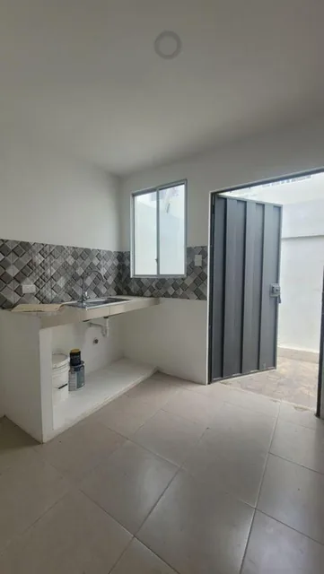En Venta Linda Casa de Una Planta Ubicada en Paseo del Sol 1, Sin Hipoteca, Libre de Gravámenes. Guayas — imagen 4