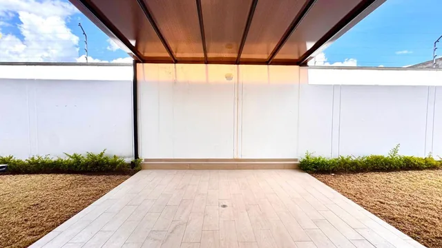 Se Vende Casa por Estrenar Tumbaco — imagen 5