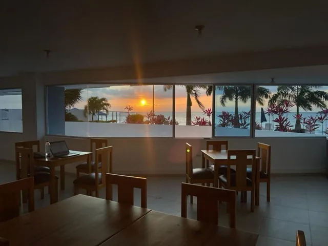 Vendo Local Comercial Frente Al Mar Junto Al Diamond Beach en Tonsupa — imagen 4