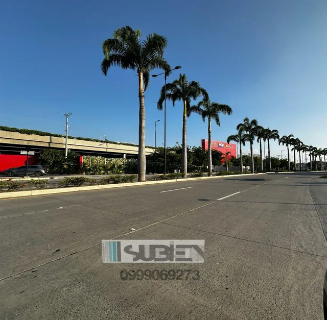 Vendo Local Comercial El Buijo Área Parqueo Útil Restaurantes Oficina Gym 213 m² Cubiertos Una Planta, Guayas — imagen 5