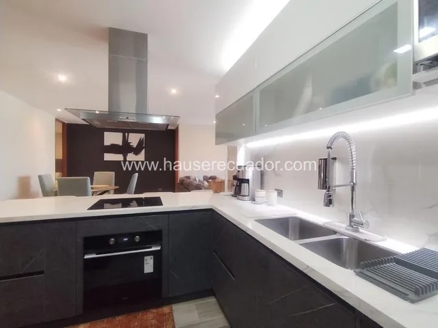 Departamento en Venta / 2 Habitaciones / Dentro de Conjunto - Sector San Juan de Cumbayá — imagen 5