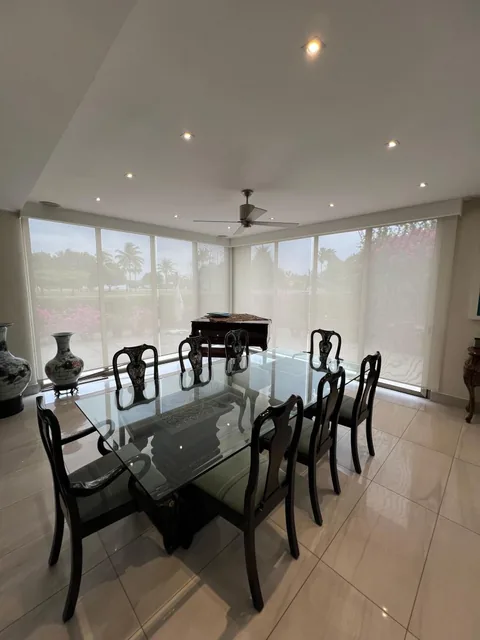 Mocoli Golf Club Se Vende o Alquila Precioso Departamento con Cuatro Dorm. y Patio, Guayas — imagen 3