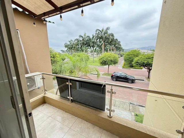 Venta de Casa en La Urb La Joya Etapa Gema Vía Aurora, Guayas — imagen 3