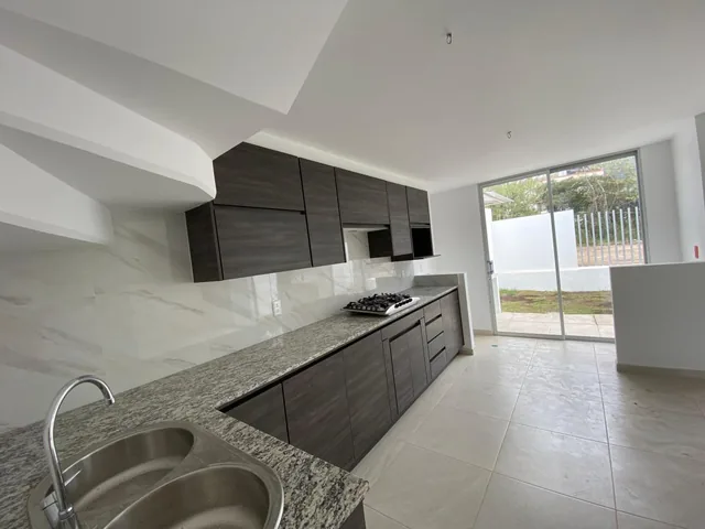 Casa con 140 m² y 3 Recámaras en Venta en Los Chillos — imagen 3