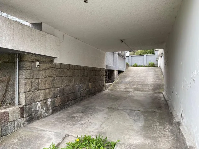 Venta Casa con Terreno 650 m². Sector Av Orellana (La Coruña) — imagen 3