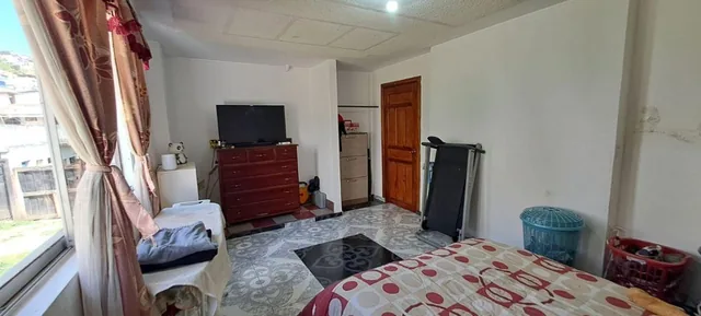 Vendo Amplia Casa Rentera Al Sur de Quito — imagen 4