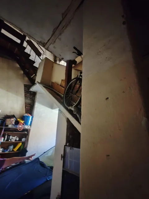 En Venta Propiedad Esquinera Sector Av América — imagen 2