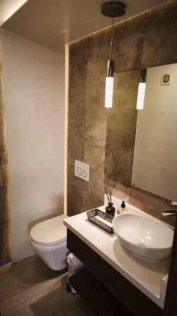 Exclusivo Departamento de Lujo, 3 Dorm. Amoblado, Sector La Carolina — imagen 5