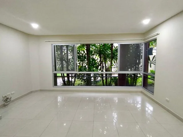 Venta. Via Samborondon. Lindo Departamento. Sector Uess. 3 Hab. P. B. $165.000 Neg. Guayas — imagen 2