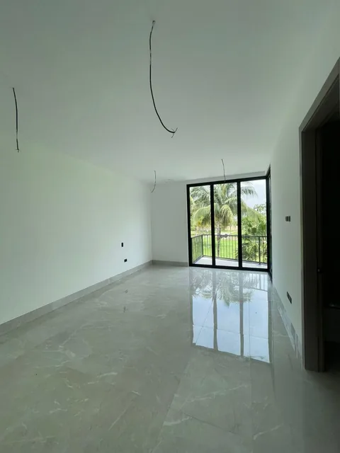 Exclusiva Casa en Alquiler y Venta en Mocoli Golf Club con Vista Al Campo de Golf y Al Lago, Guayas — imagen 4