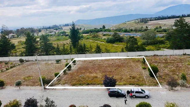 Terreno en Malchinguí — imagen 3