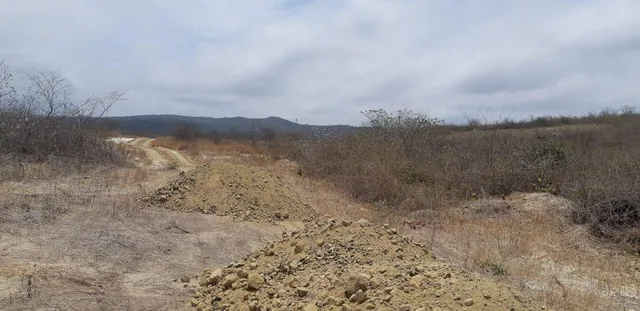 Terreno Frente a La Via de Venta en Montecristi, Manabí — imagen 4