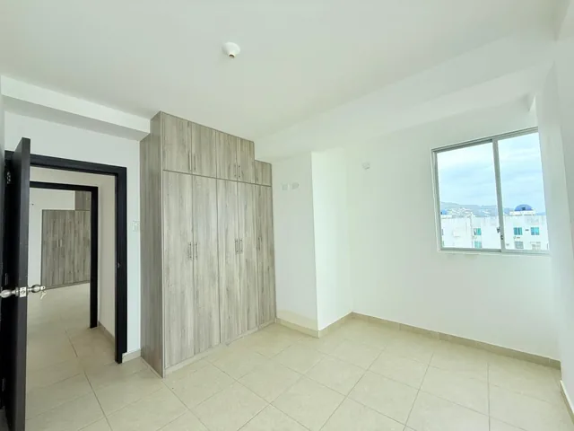Departamento en Crucita con Balcón y Vista Al Mar. Manabí — imagen 2