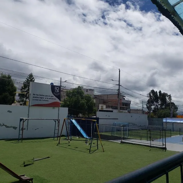 ¡Atencion¡Aropiedad con Potencial Educativo y Comercial en Ambato, Tungurahua — imagen 3