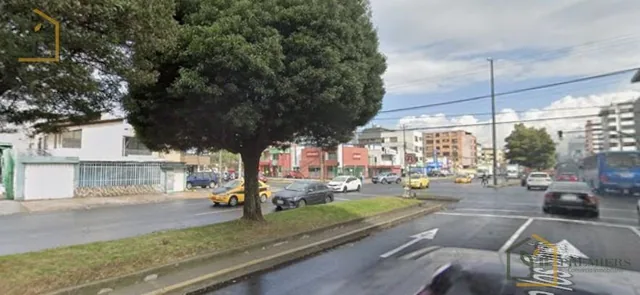 Venta Propiedad Sobre La Av de Los Shyris — imagen 3