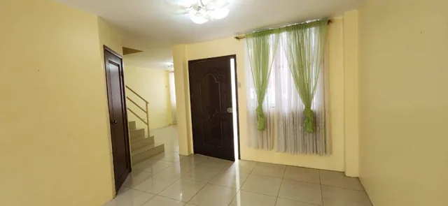 Venta Casa en Urb. Cataluña: Vía Smborondon - Salitre Km 12.50 La Aurora (Sc), Guayas — imagen 4