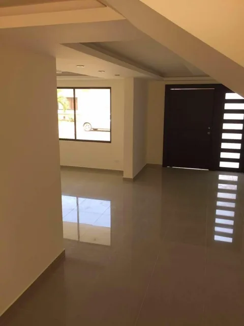 Vendo Casa Estreno Ciudad Celeste, Guayas — imagen 2