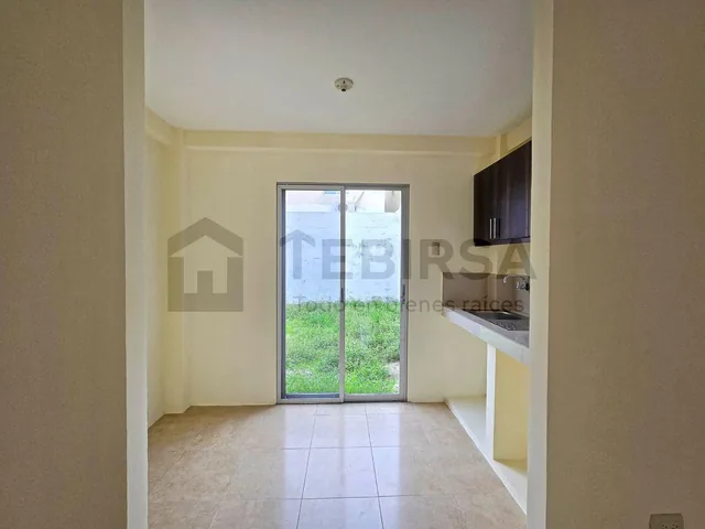 Casa en Venta de 2 Dorm. y Amplio Patio - Urb. Gran Vittoria Etapa Antonietta, Vía a Salitre, Guayas — imagen 5
