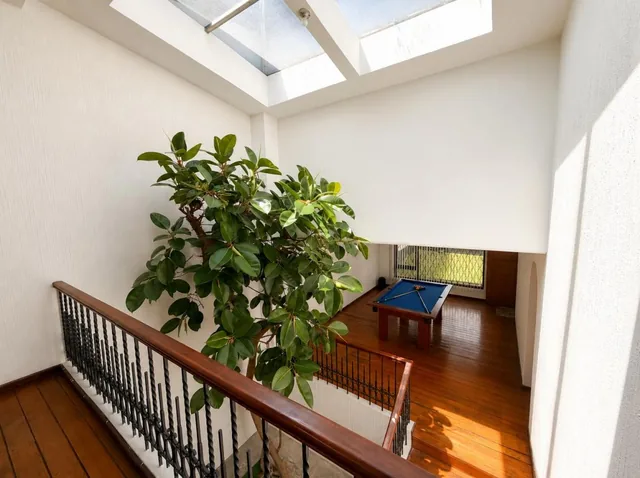 Casa en Venta en Coruña y Whymper | 323 m² Construcción | 390 m² Terreno | 5 Parqueaderos — imagen 4