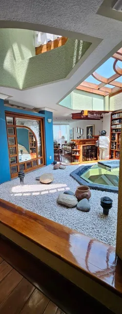 Hermosa Casa en Venta, Urbanizacion Pinar Bajo, 5 Dorm. — imagen 4