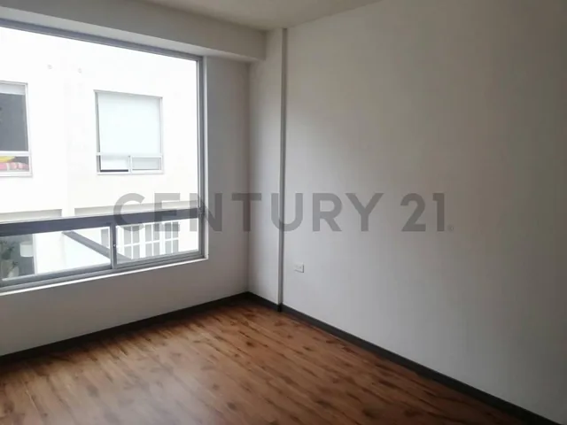 De Oportunidad Casa Pomasqui — imagen 5