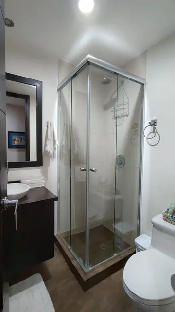 Venta de Departamento Grande en Urbanización Segura en Monteserrin — imagen 3