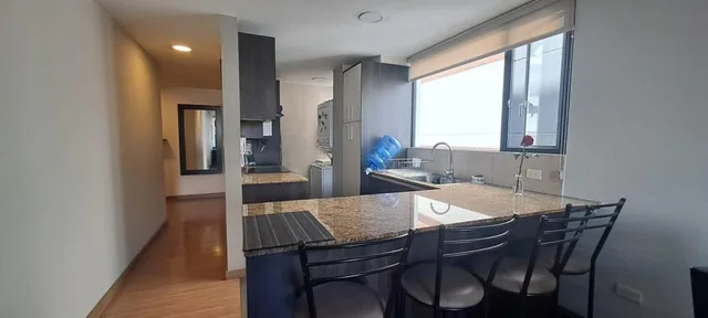 Espacioso Departamento de 105 m² en Eloy Alfaro y Gaspar de Villaroel — imagen 2