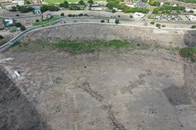 Terreno de Venta en Montecristi Zona Norte Cp, Manabí — imagen 2