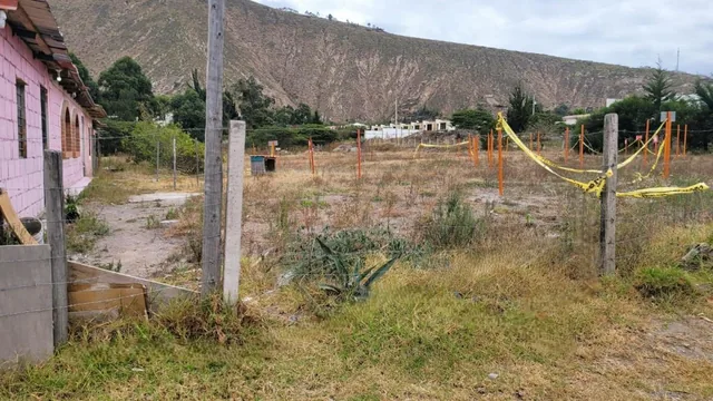 Venta Terreno Comercial 3.040 m² Mitad del Mundo con Fernte Av Córdova Galarza — imagen 5