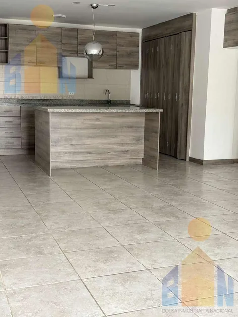 Departamento de Renta en Tumbaco — imagen 4