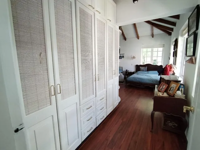 La Armenia Casa de Una Sola Planta Dentro de Urbanización — imagen 2