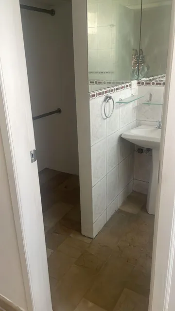 Departamento de 3 Dorm., Terraza Privada, en Venta en Samborondón, Guayas — imagen 3