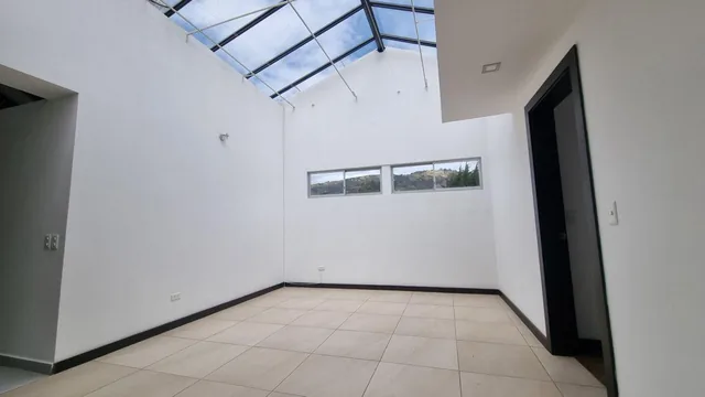 Oportunidad Departamento en Venta Tumbaco 168 m² — imagen 5