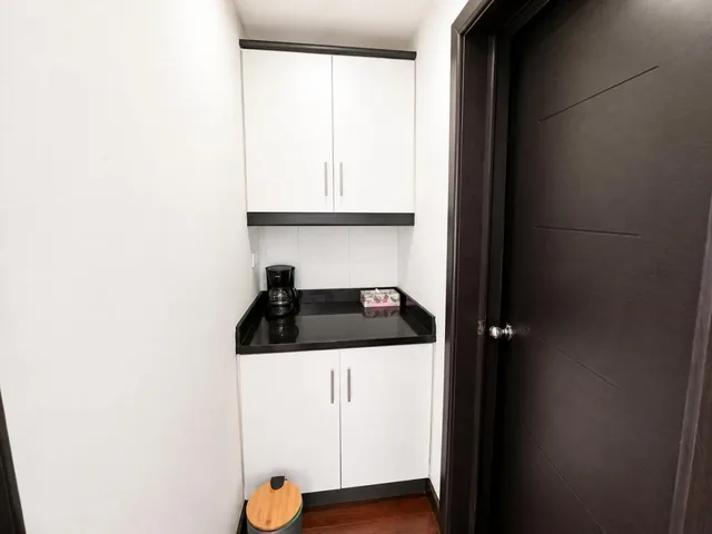 Cwu. Venta Oficina 40 m² - Sector Quito Tenis — imagen 4