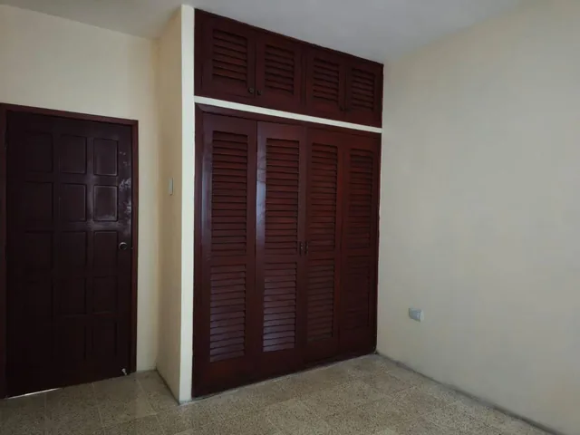 Departamento de Venta Kennedy Nueva, Planta Baja, 3 Dorm., 1 Parqueo. Guayas — imagen 3