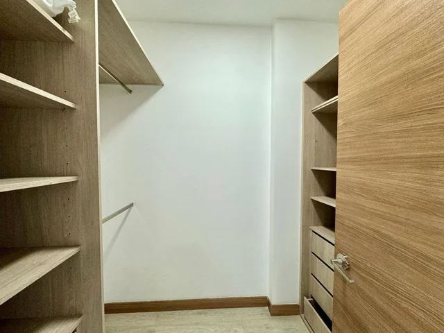 Departamento en Venta de 3 Dorm. Sector El Batán — imagen 3