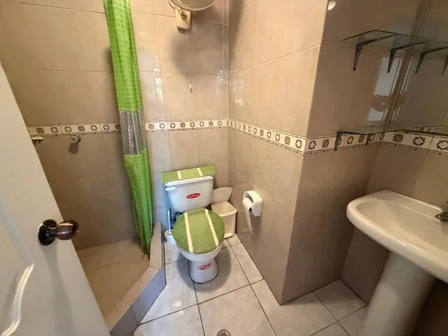 Tonsupa, Departamento Amoblado de 2 Dorm. — imagen 4