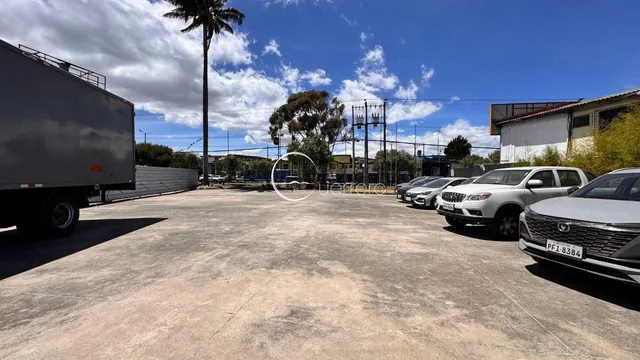 En Venta Espectacular Lote Para Proyectos Estratégicamente Ubicado (Galo Plaza Lasso - Labrador) — imagen 4